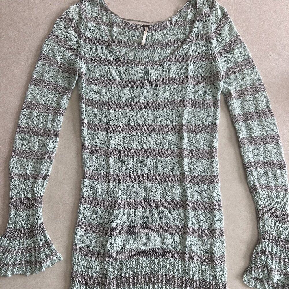 Free People Striped Kiwi Bell Cuff Sweater ALT ASO Alex Russo - Picture 2 of 6